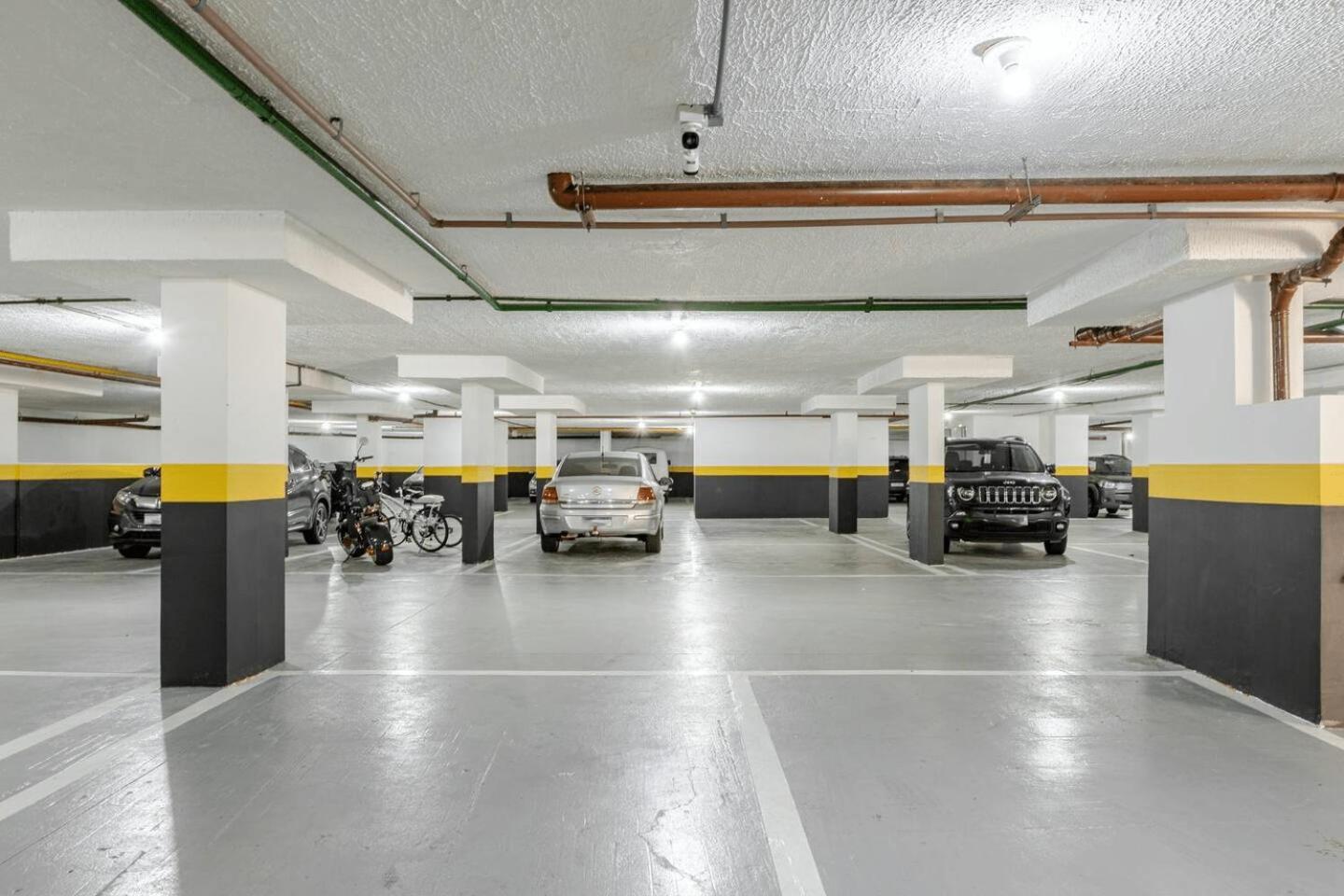 Apto - Predio De Frente Para Praia - Asturias - Guaruja - 2 Vagas Garagem - Wi-Fi E Ar Condicionado Exteriér fotografie